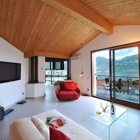 Menaggio Apartment Sleeps 8 Pool Lägenhet *